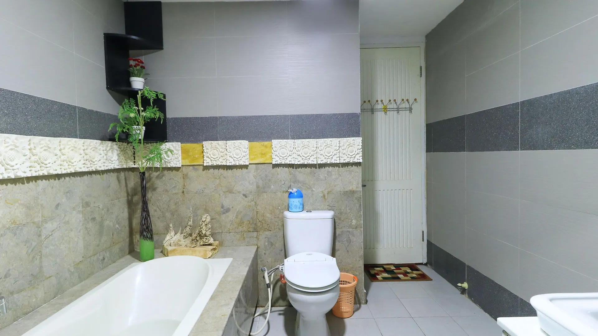 Kubu Kalih Residence Denpasar  Denpasar (Bali)