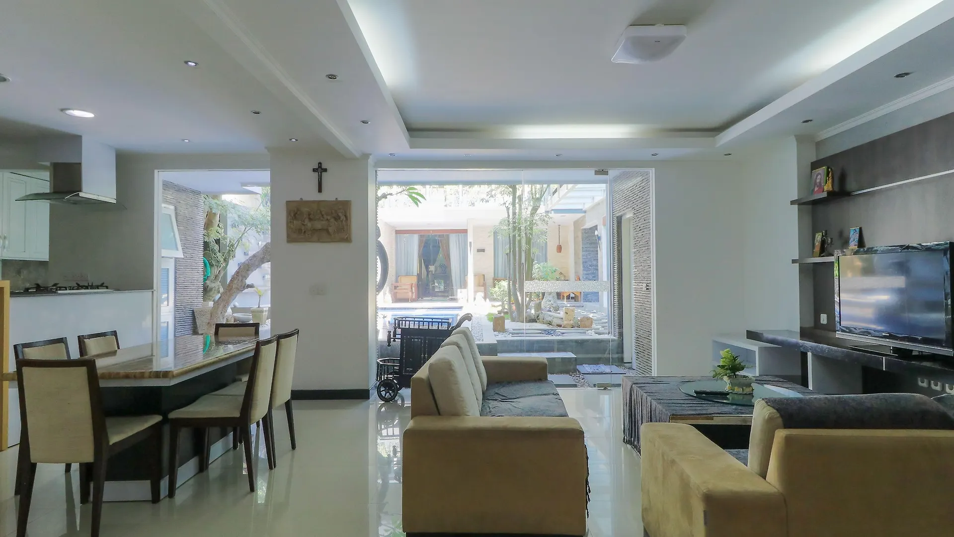 Guest house Kubu Kalih Residence Denpasar