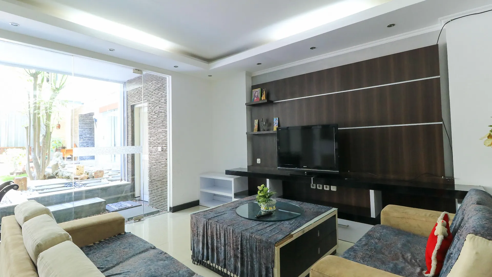 Kubu Kalih Residence Denpasar  2*, Denpasar (Bali)