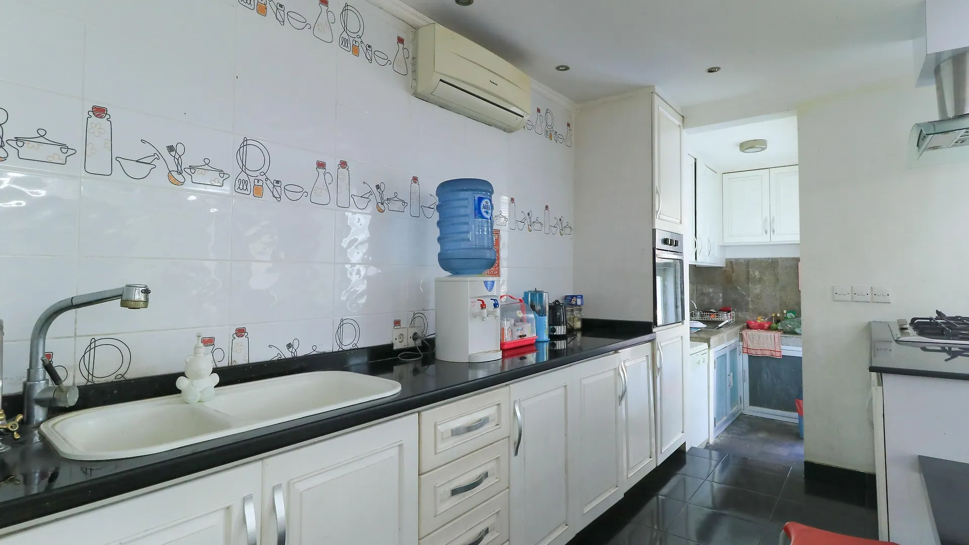 Kubu Kalih Residence Denpasar  Guest house